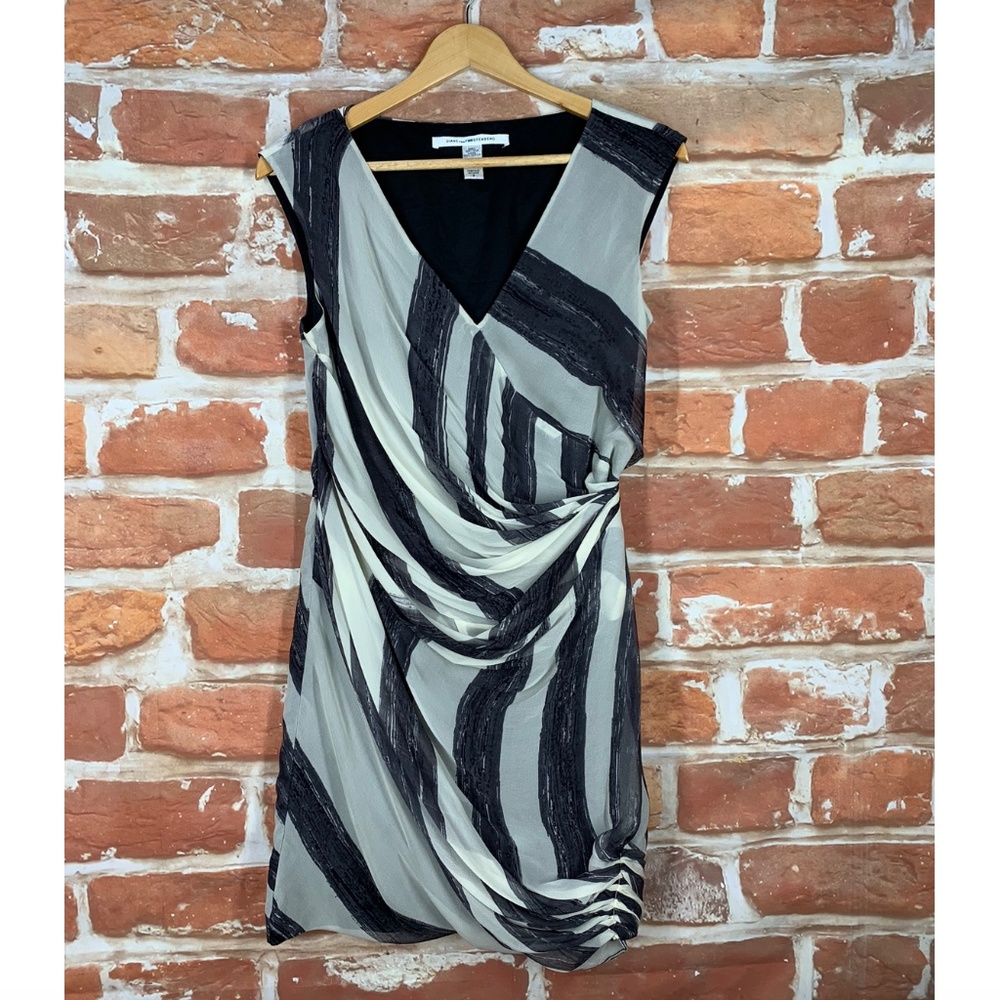 Diane Von Furstenberg Draped Slimming Silk Dress